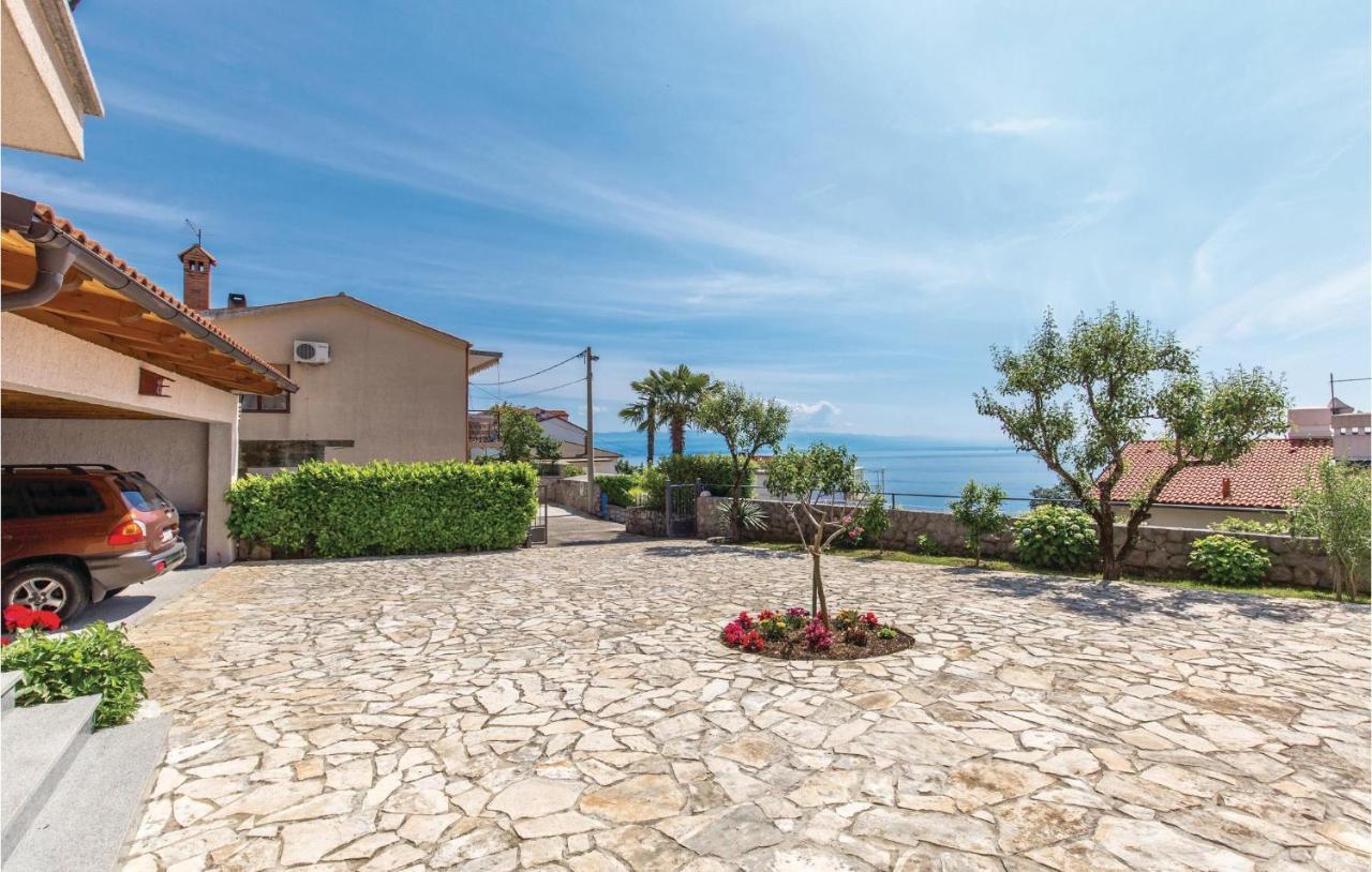 1 Bedroom Cozy Apartment In Ičići Εξωτερικό φωτογραφία